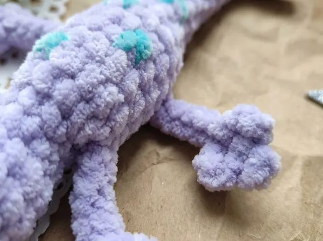 Amigurumi Gecko Lizard Crochet Pattern — lifestyle photo